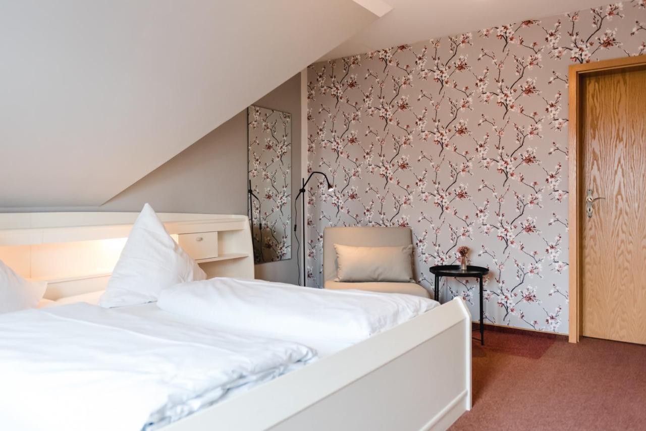 Straendhus Bed&Breakfast Hasselberg  Екстер'єр фото
